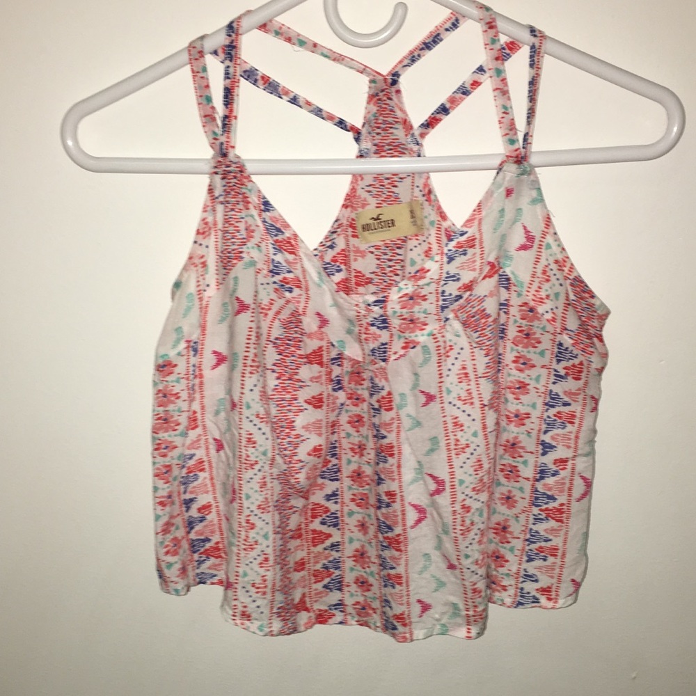 Hollister high/low crop top XS